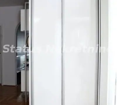 Izdavanje, trosoban stan, 82m², Nova Detelinara, Novi Sad Sve Podlokacije - image 9