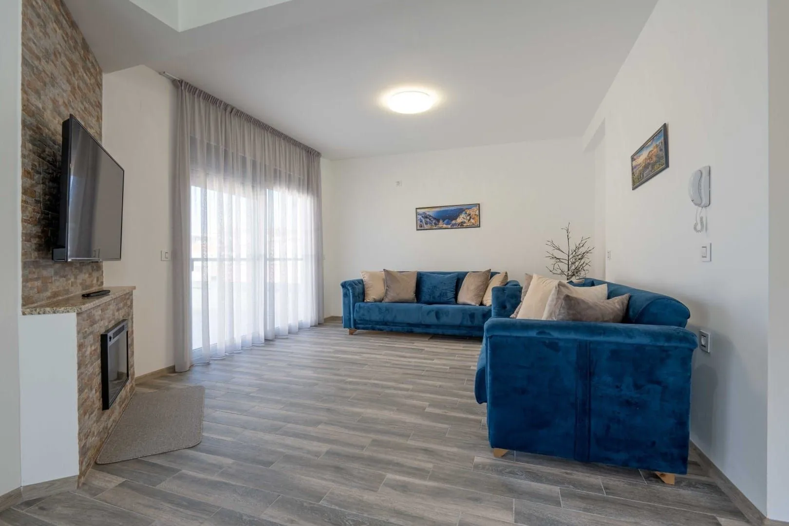 Sale, house, 272m², Utjeha, Bar