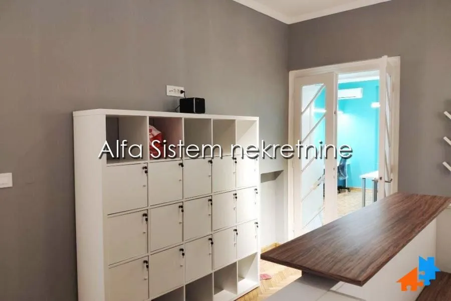 Rent, office space, 120m², Stari Grad, Beograd