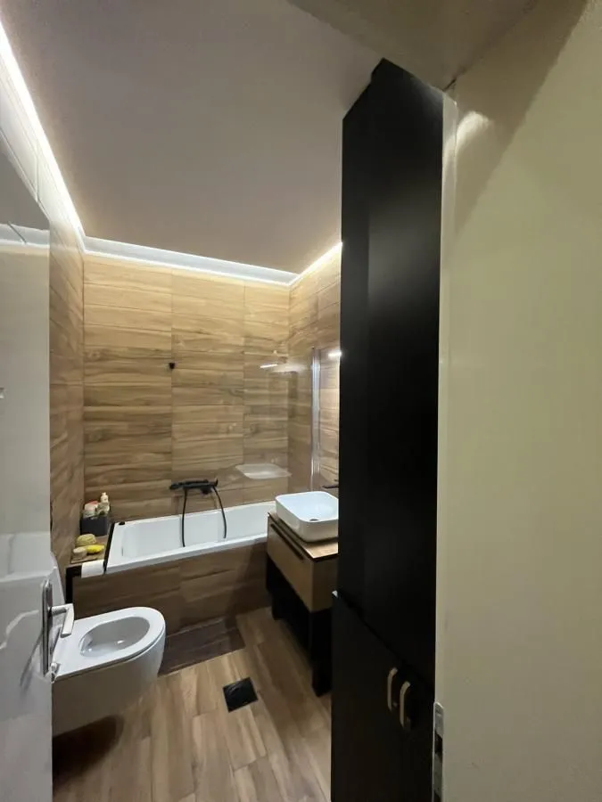Prodaja, četvorosoban stan, 111m², Grbavica, Novi Sad Sve Podlokacije