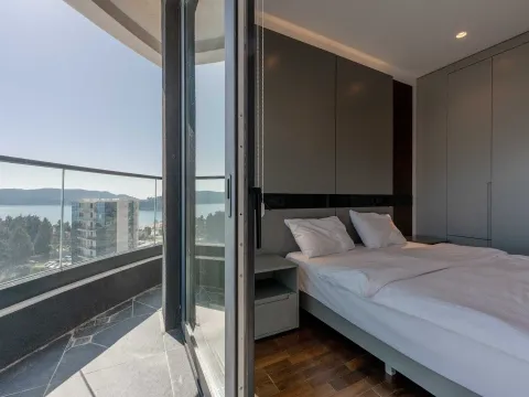 Sale, two bedroom apartment, 145m², Bečići, Budva - image 8