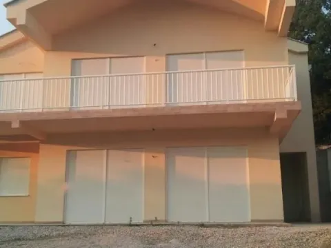 Prodaja, kuća, 225m², Mojdež, Herceg Novi