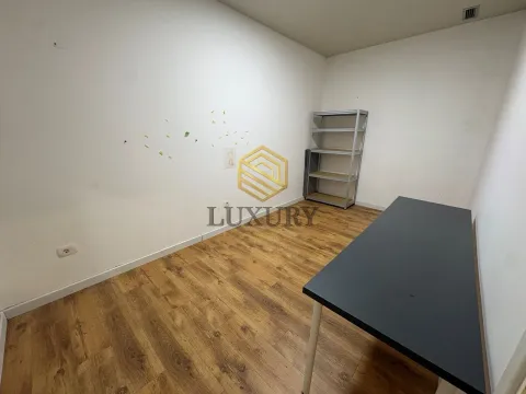 Rent, office space, 92m², Dalmatinska ulica, Podgorica - image 5