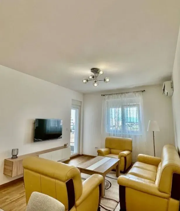 Rent, one bedroom apartment, 53m², Master Kvart, Podgorica