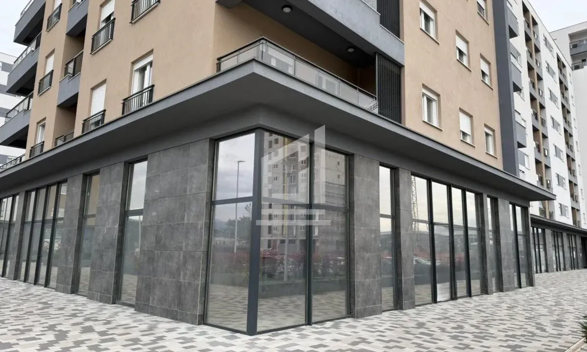 Rent, office space, 285m², Stari Aerodrom, Podgorica