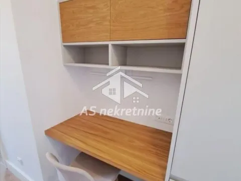 Rent, three bedroom apartment, 93m², Savski Venac, Beograd - image 6