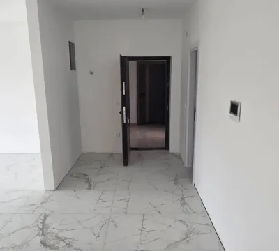 Sale, three bedroom apartment, 96m², Centar, Kotor - image 5