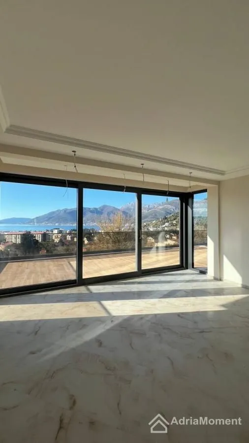 Prodaja, kuća, 286m², Seljanovo, Tivat
