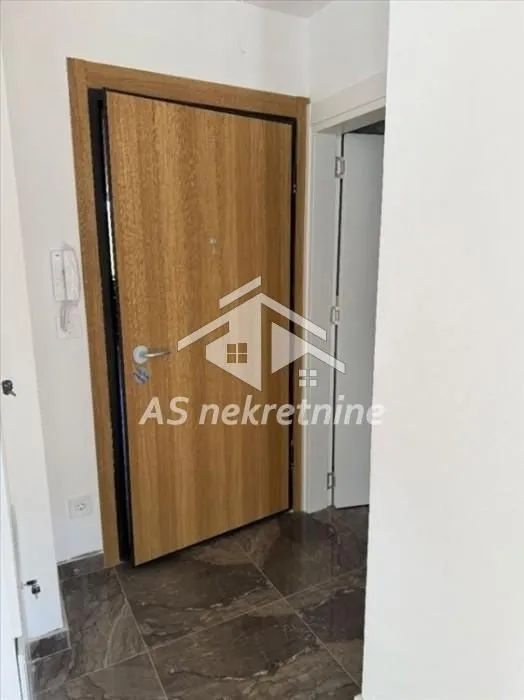 Prodaja, trosoban stan, 71m², Zemun Cara Dušana, Zemun Sve Podlokacije