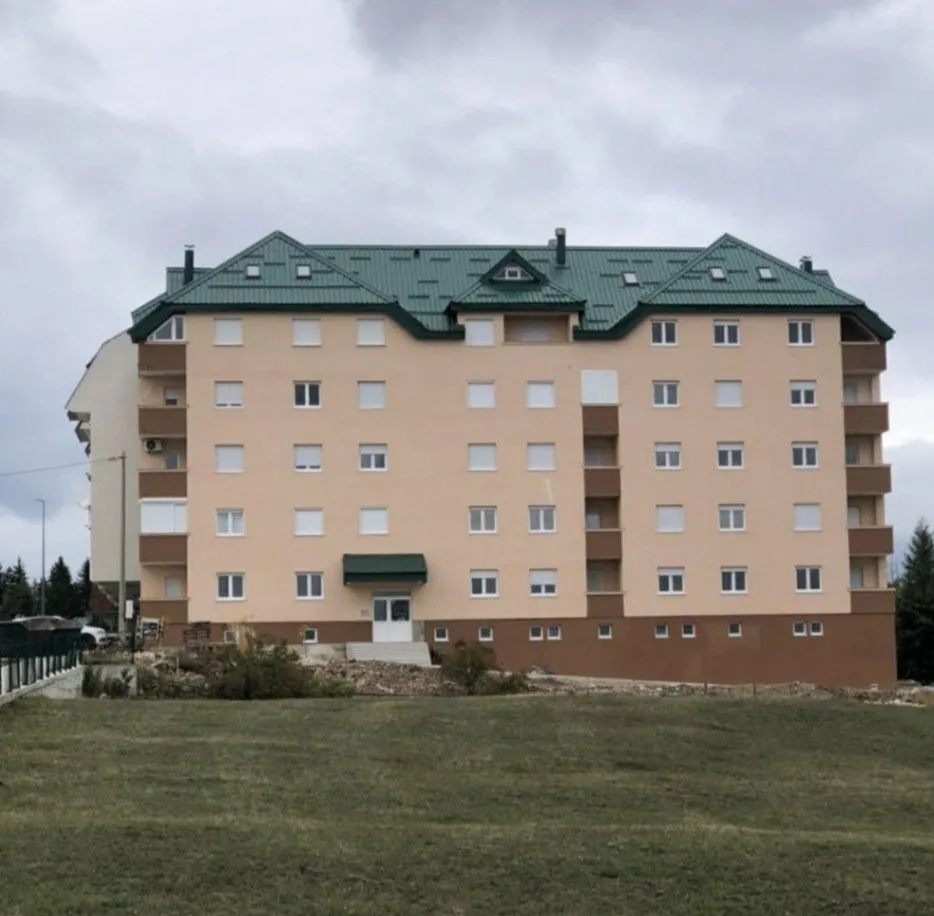Prodaja, jednosoban stan, 53m², Centar, Žabljak