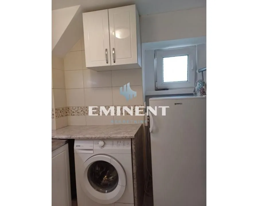Rent, two bedroom apartment, 41m², Čubura, Beograd