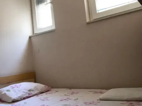 Izdavanje, dvosoban stan, 46m², Bečići, Budva - image 7