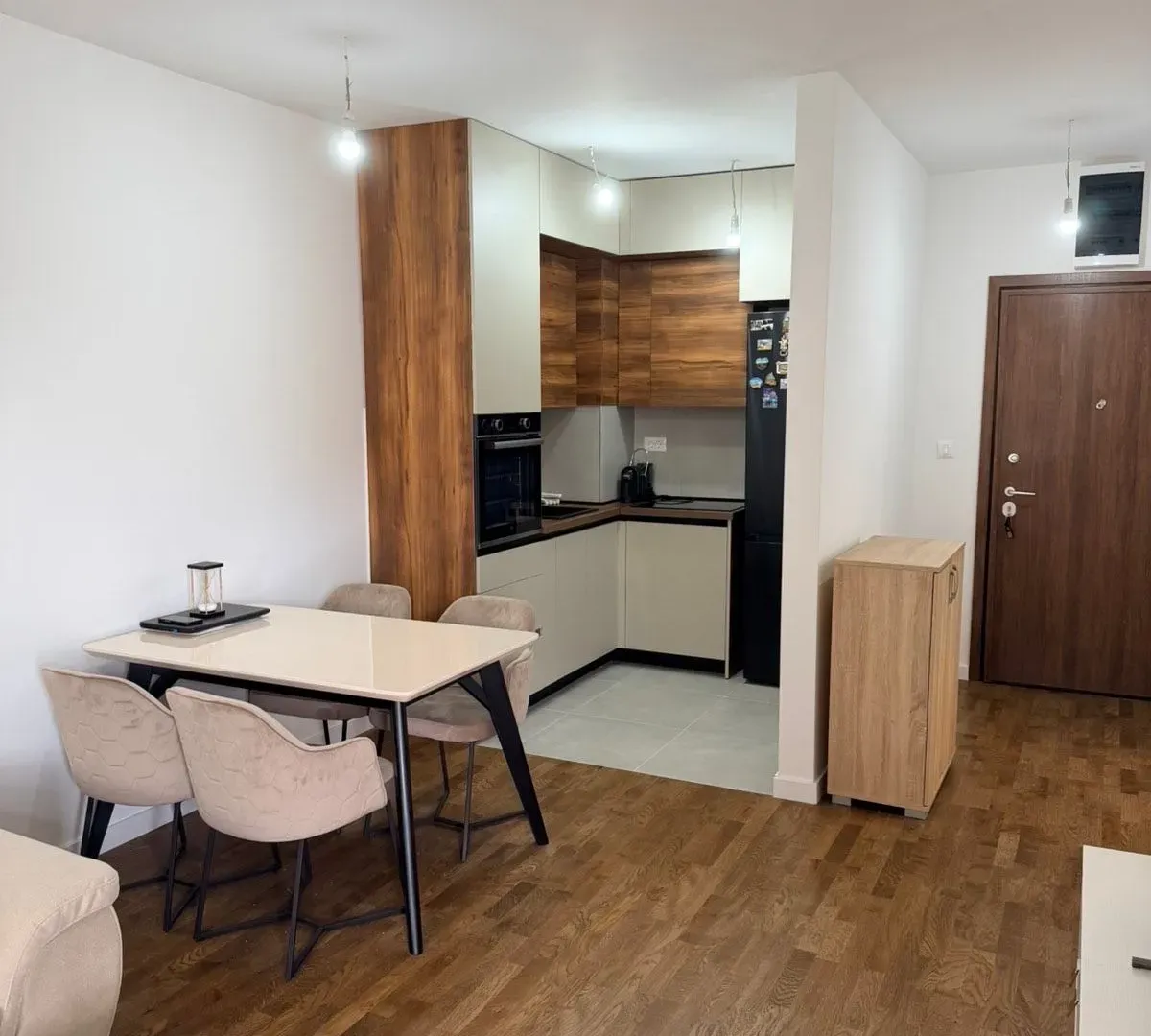 Rent, one bedroom apartment, 45m², Stari Aerodrom, Podgorica