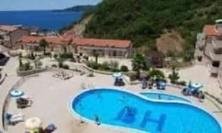 Rent, two bedroom apartment, 70m², Pržno, Budva