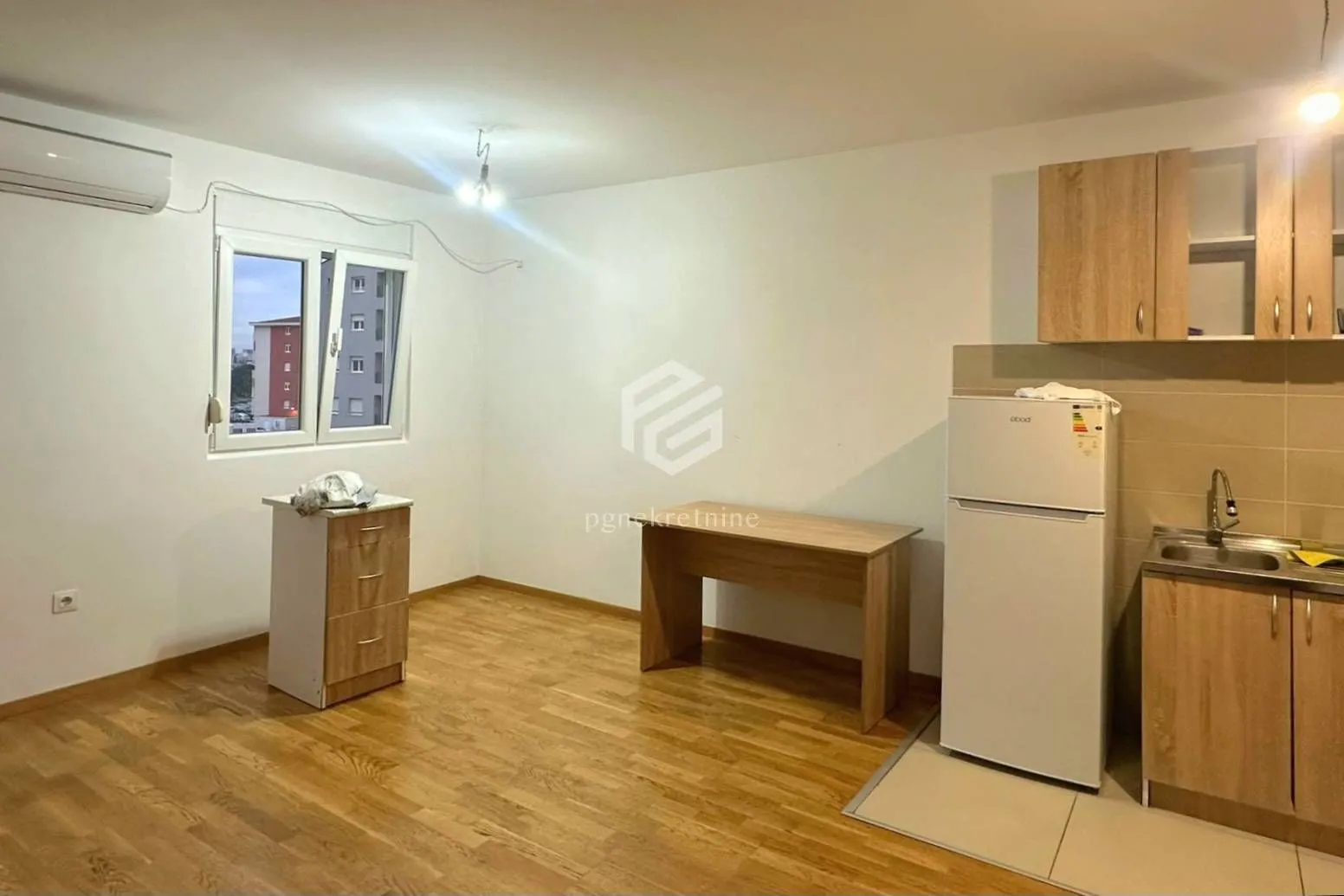 Prodaja, dvosoban stan, 69m², Ljubović, Podgorica