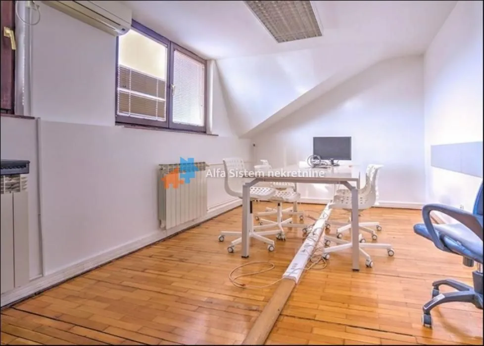 Rent, house, 270m², Mirijevo 1, Mirijevo Sve Podlokacije