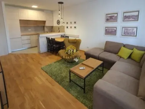 Izdavanje, jednosoban stan, 51m², City Kvart, Podgorica - image 4