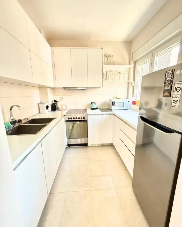 Izdavanje, stan, 53m², City Kvart, Podgorica