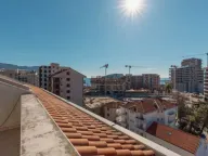 Prodaja, dvosoban stan, 72m², Centar, Budva - image 9