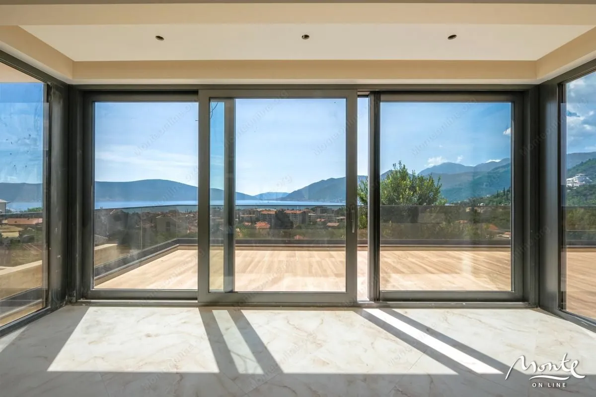 Prodaja, kuća, 403m², Tivat, Crna Gora
