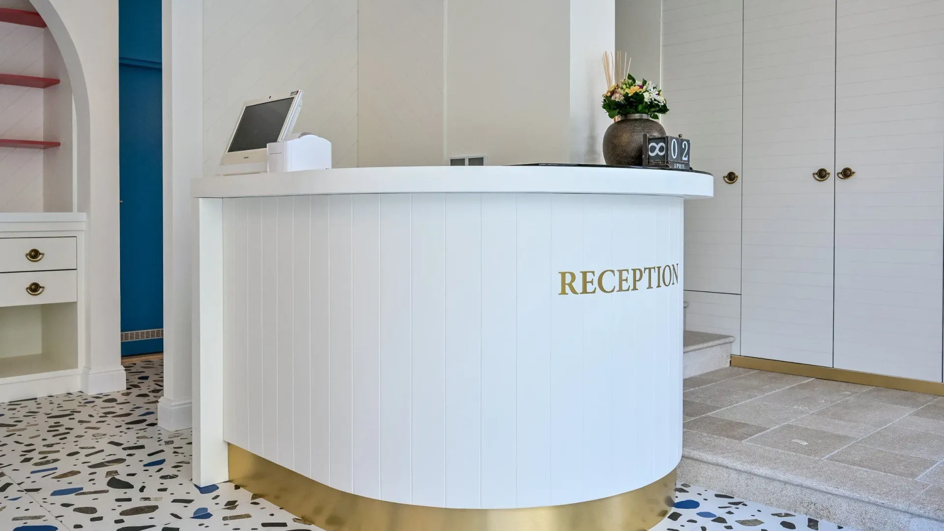 Sale, hospitality venue, 317m², Budva, Crna Gora