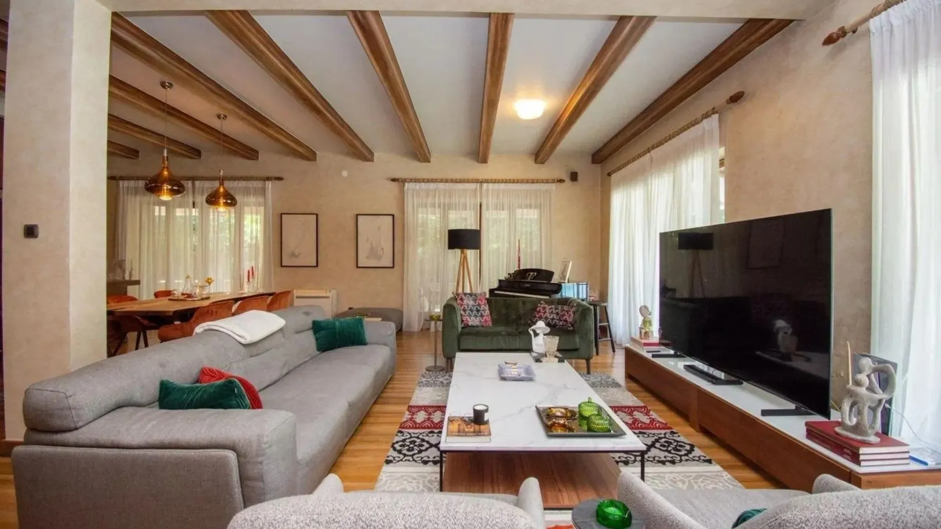 Prodaja, kuća, 400m², Podgorica, Crna Gora