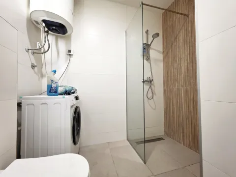 Rent, one bedroom apartment, 47m², Stari Aerodrom, Podgorica - image 10