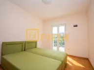 Rent, three bedroom apartment, 100m², Blok 6, Podgorica - image 8