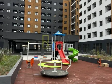 Prodaja, jednosoban stan, 44m², Stari Aerodrom, Podgorica - image 7