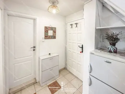 Sale, two bedroom apartment, 40m², Zelenika, Herceg Novi - image 5