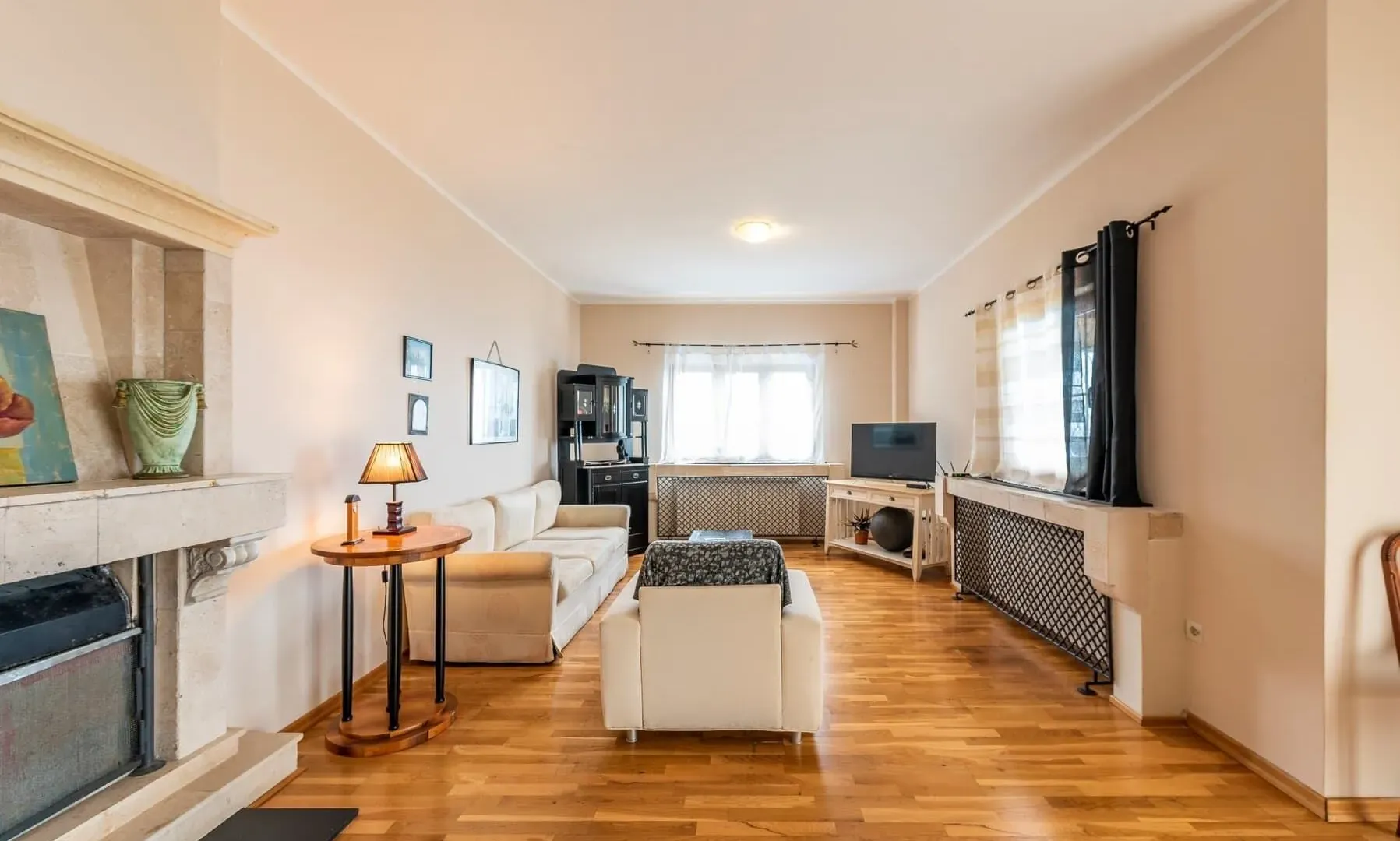 Sale, house, 650m², Kuljače, Budva