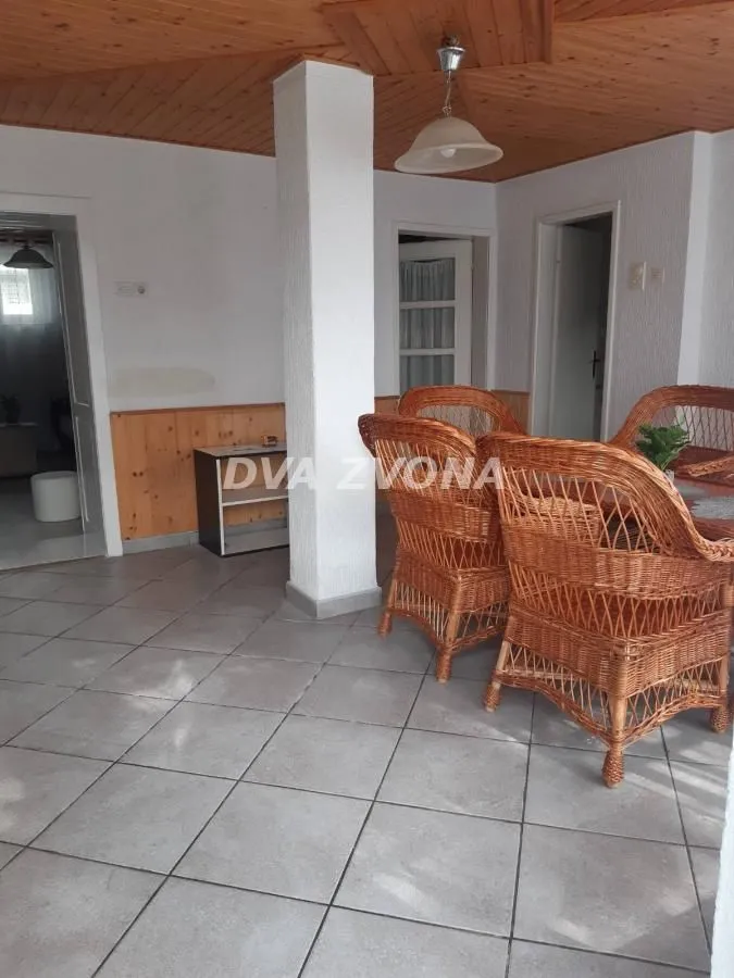 Prodaja, kuća, 199m², Bečej, Novi Sad