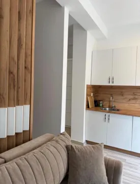 Izdavanje, jednosoban stan, 42m², Centar, Bar - image 11