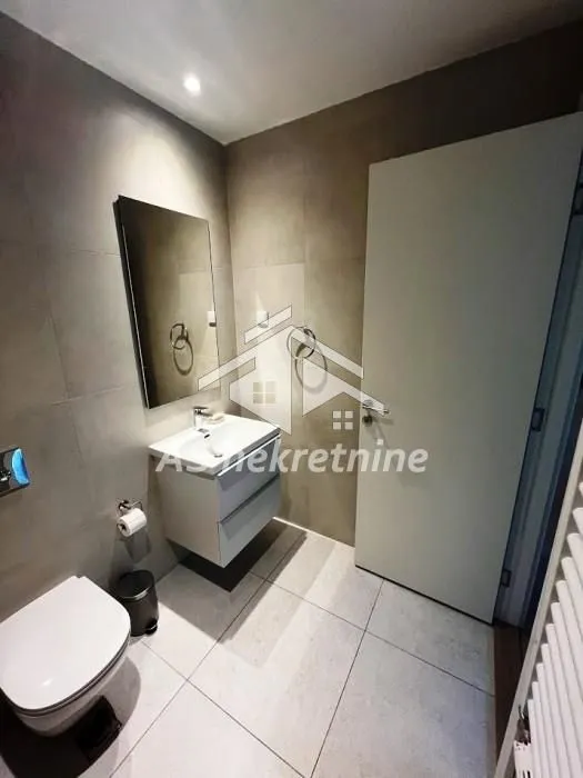 Rent, three bedroom apartment, 79m², Savski Venac, Beograd