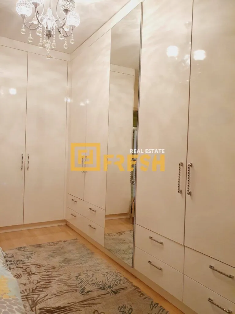 Rent, three bedroom apartment, 100m², City Kvart, Podgorica