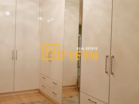 Izdavanje, trosoban stan, 100m², City Kvart, Podgorica - image 13