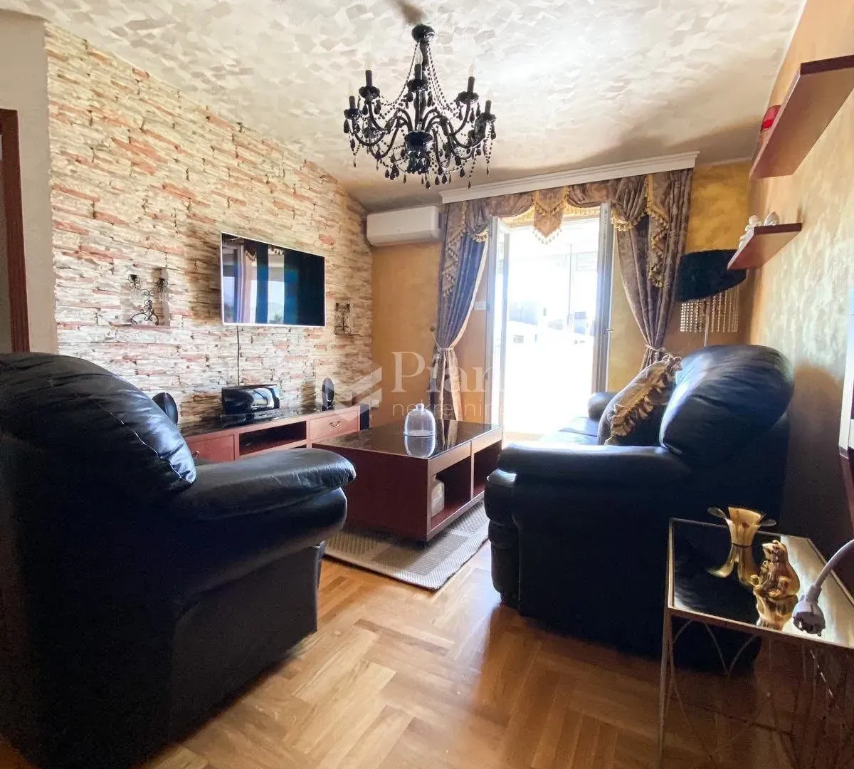 Rent, two bedroom apartment, 55m², Podgorica, Crna Gora