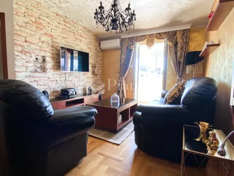 Rent, two bedroom apartment, 55m², Podgorica, Crna Gora - image 2