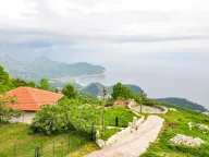 Prodaja,  kuća, 156m2, Petrovac, Budva