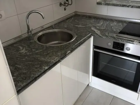 Izdavanje, dvosoban stan, 54m², Centar, Novi Sad - image 8