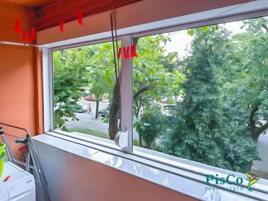 Izdavanje, dvosoban stan, 60m², Blok 5, Podgorica