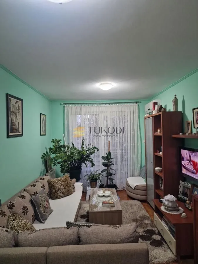 Prodaja, jednosoban stan, 44m², Adamovićevo Naselje, Novi Sad Sve Podlokacije