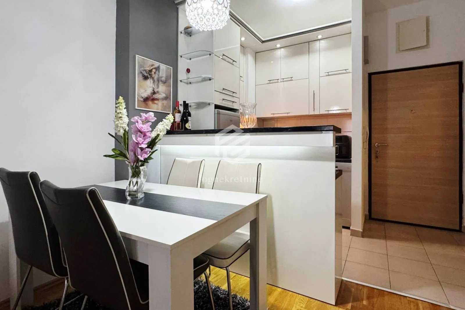 Rent, one bedroom apartment, 42m², Ljubović, Podgorica