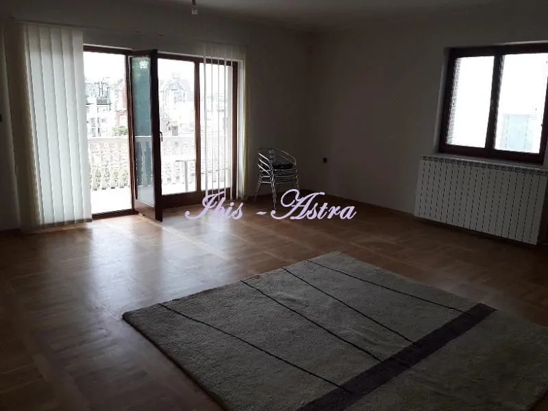 Izdavanje, stan, 200m², Banjica, Voždovac Sve Podlokacije