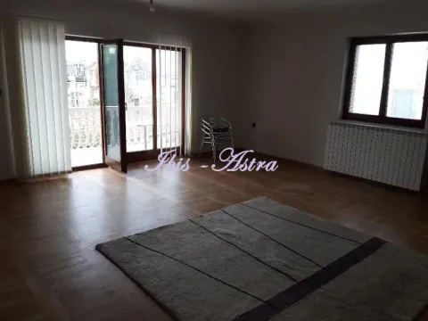 Izdavanje, stan, 200m², Banjica, Voždovac Sve Podlokacije - image 7