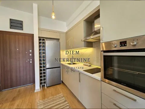 Rent, one bedroom apartment, 41m², Centar, Bar - image 6