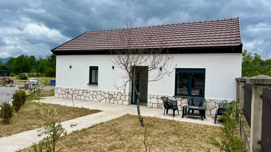 Prodaja, kuća, 79m², Golubovci, Podgorica
