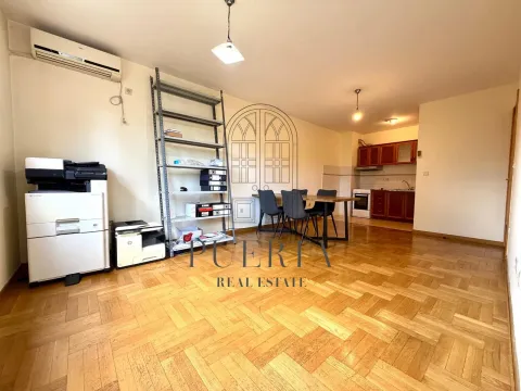 Prodaja, dvosoban stan, 64m², Stari Aerodrom, Podgorica - image 2