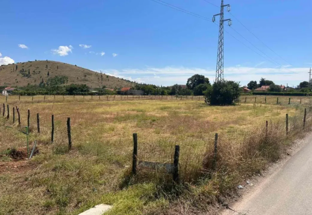 Prodaja, plac, 1600m², Dajbabe, Podgorica