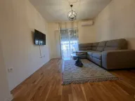 Izdavanje, jednosoban stan, 40m², Pobrežje, Podgorica - image 1